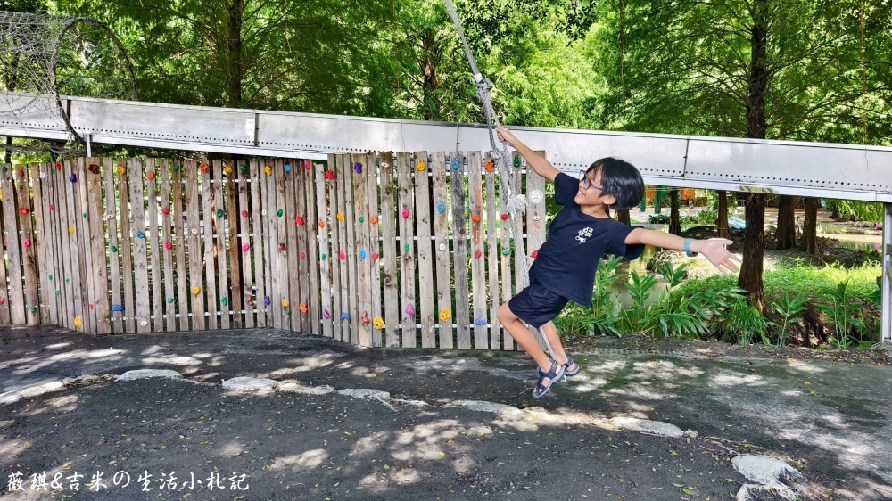 彰化溪湖┃沐卉親子農場。滾輪溜滑梯、手搖船、水滑梯、攀樹,這邊通通滿足你!!(2025/9最新版) - 第40張圖